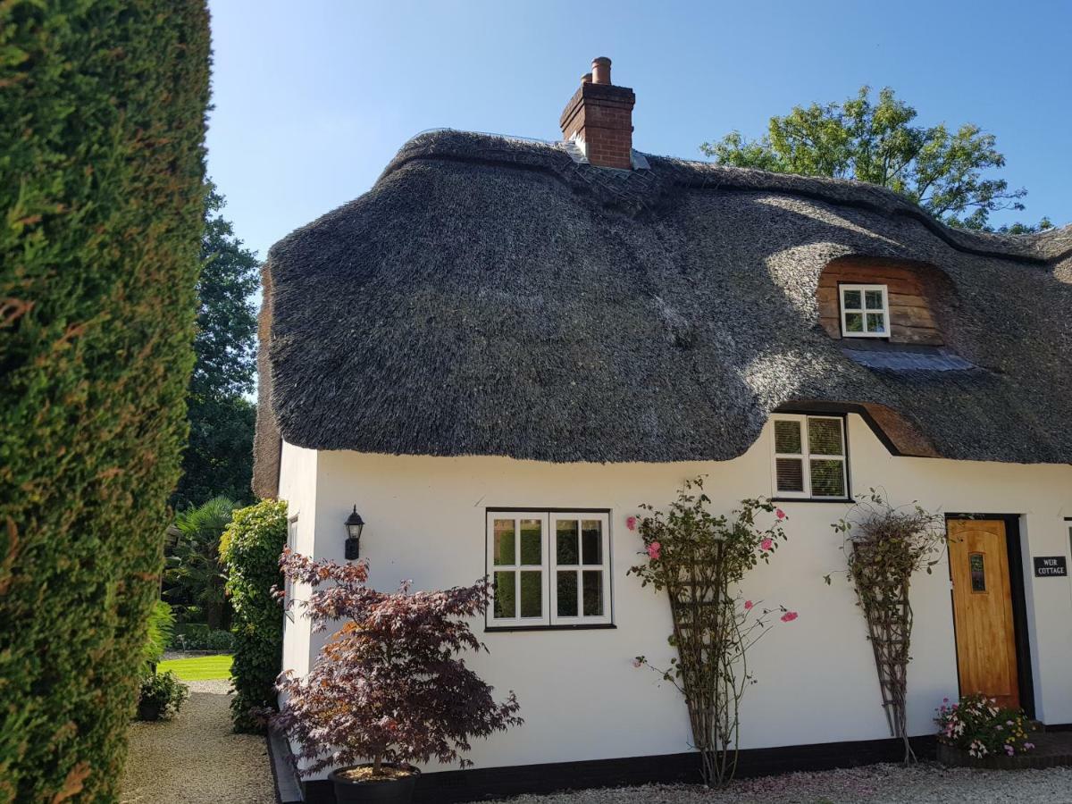 Weir Cottage Fordingbridge Exteriör bild